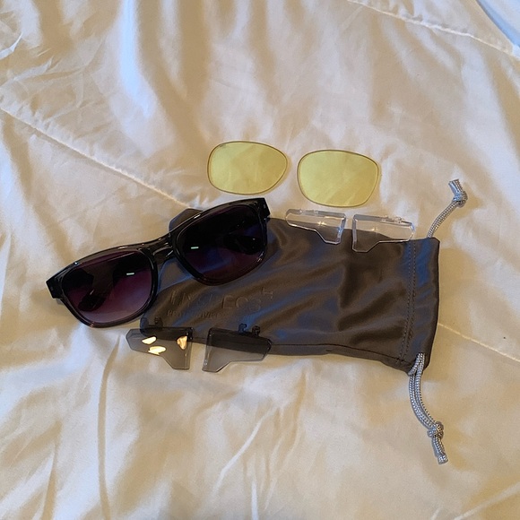 Hy-Spec Icon safety sunglasses, Hi-Contrast Yellow UV400 lens, clear side shield - Picture 2 of 4